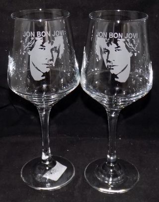 Etched " Jon Bon Jovi " Wine Glass (es) - Gift Box - Large 390mls Glass