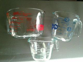 Pyrex 100th Anniversary 4,  2,  & 1 Cup Measuring Cups - - 3 Pc Set (red,  White&blue)