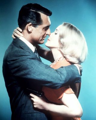 Eva Marie Saint Cary Grant North By Northwest 8x10 Photo Color Embracing