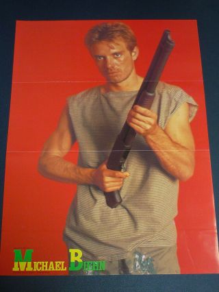 Michael Biehn Holding A Shotgun 1988 Japan Pinup Poster 11.  6x16 Vi/y