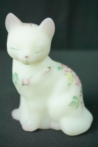 Fenton Art Glass Cat White Satin with Pink Flowers Hand Painted by J.  Powell 2