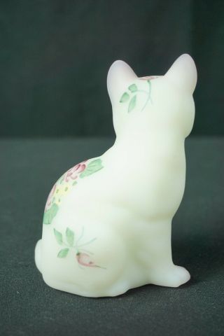 Fenton Art Glass Cat White Satin with Pink Flowers Hand Painted by J.  Powell 4