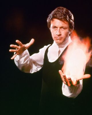 Bill Bixby The Magician 8x10 Color Photo W.  Fire