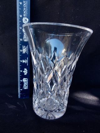 VINTAGE CLEAR CRYSTAL - ETCHED - GORGEOUS VASE - MARKED VAL ST LAMBERT 2