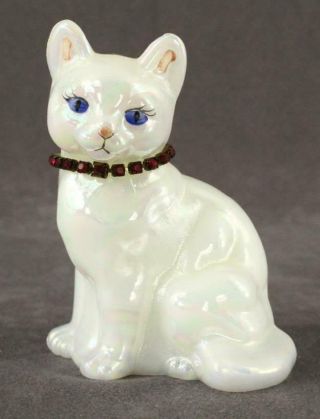 Vintage Art Glass Fenton White Iridescent Birthday Sitting Calendar Cat January