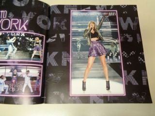Taylor Swift 1989 World Tour Concert Book 3D with Hologram Cover 6