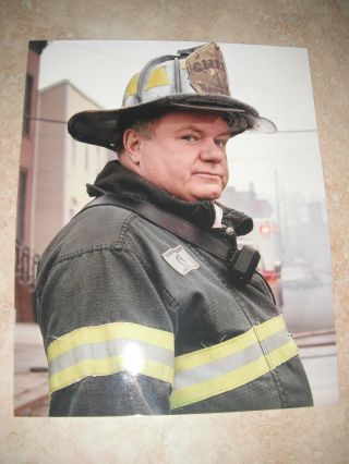 Jack Mcgee Rescue Me Firefighter Color 8x10 Promo Photo Picture
