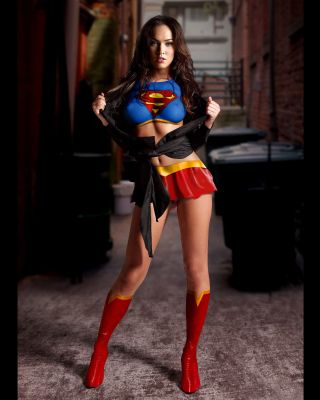 Megan Fox 8x10 Celebrity Photo Picture Hot Sexy Supergirl 2