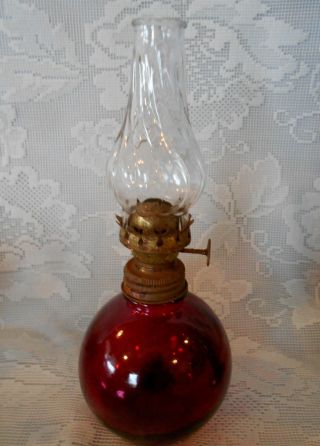 Collectible Vintage Mid - Century Ruby Red Glass Oil Lamp / Lantern