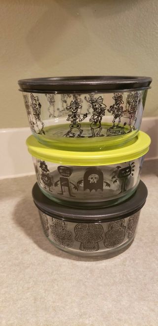 3 Pyrex 4 Cups Halloween Storage Bowl Skulls Skeleton Day Of The Dead