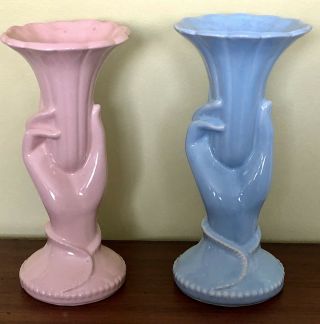 Vintage USA Art Pottery Figural Hand Holding Trumpet Flower Light Pink Vase 6