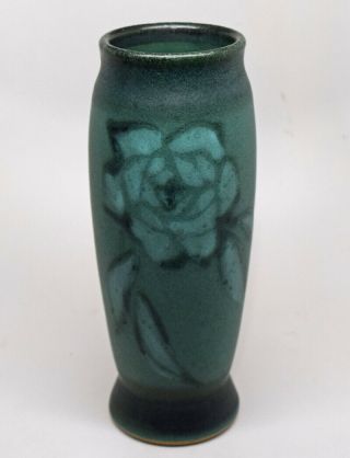 Vintage Rookwood Vellum Welller Style Pottery Arts & Crafts Vase Matte