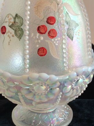 VINTAGE FENTON RIBBED FAIRY LAMP IRIDESCENT WINTERBERRY 6 1/2” LABELS 2