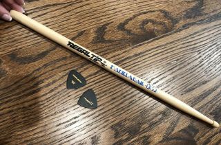 Nickel Back Chad Kroeger 2019 Tour Guitar Pick And Drumstick