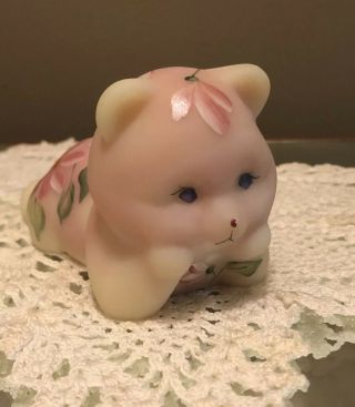 Fenton Burmese Bear Day Dreaming Pink Hand Painted Signed D.  Robinson