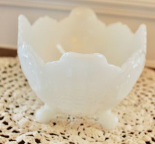 Vintage White Milk Glass Footed Fruit Bowl With Scalloped Edges Leaf Pattern 4