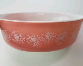 Vintage Pyrex 043 Oval Pink Daisy Casserole Dish With Lid 1.  5 Quart 7