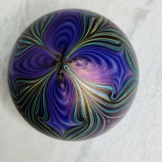 Zellique Lavender Purple Iridescent Pulled Feather Studio Art Glass Vase Signed