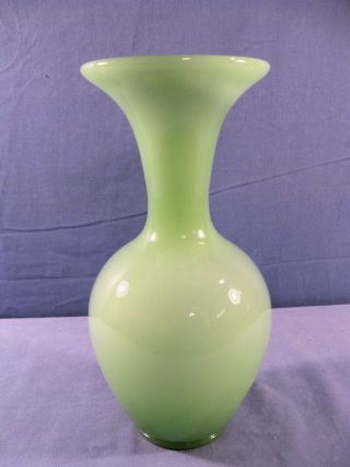 Fenton Green Jade Glass Vase - 9 3/8 " Tall