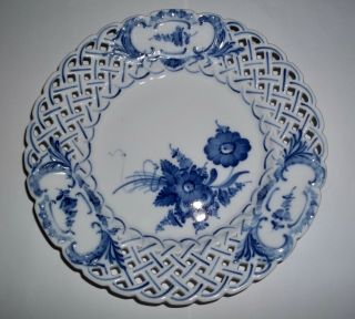 Royal Copenhagen Denmark Blue Flower Pierced Rim Luncheon Plate 1637 Chip