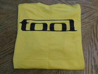 Tool Concert Tour 2017 Local Crew T - Shirt Size Xl