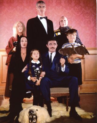 Addams Family Carolyn Jones John Astin 8x10 Photo X1166
