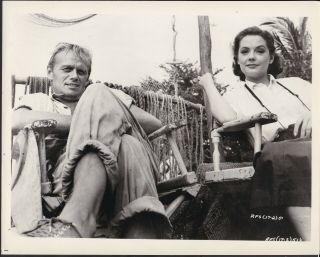 Richard Widmark And Jane Greer Run For The Sun 1956 Movie Photo 28600