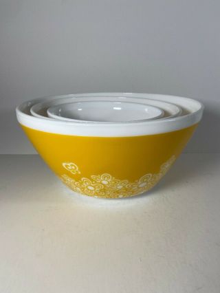 Vintage Charm Inspired By Pyrex Set Of 3 Bowls Yellow White Flowers Butterflies