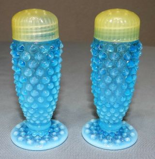 Fenton Blue Opalescent Hobnail Glass Footed Salt & Pepper Shaker Set Plastic Lid