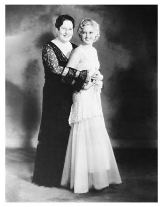Thelma Todd With Her Mother Portrait Still - (a676)