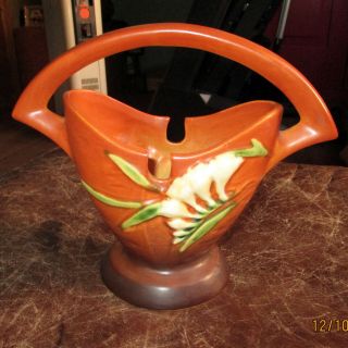 Great Antique Roseville Art Pottery Brown Freesia 390 - 7 