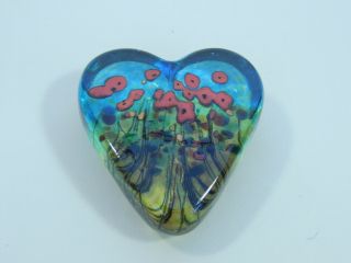 2 Robert Held Heart Art Glass Paperweights Iridescent Aurene RHAG & Red Poppies 2