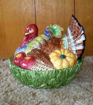Fitz & Floyd Holiday Turkey 1.  25 Qt.  Covered Bowl.  Gorgeous Colors & Detail 4
