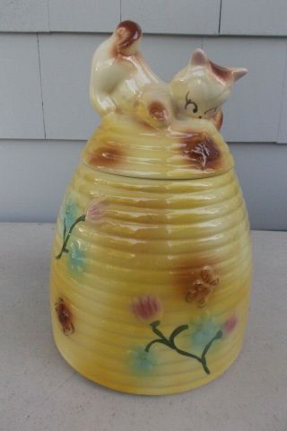 Vintage 1950s American Bisque Cat/kitten On Beehive Cookie Jar Marked Usa