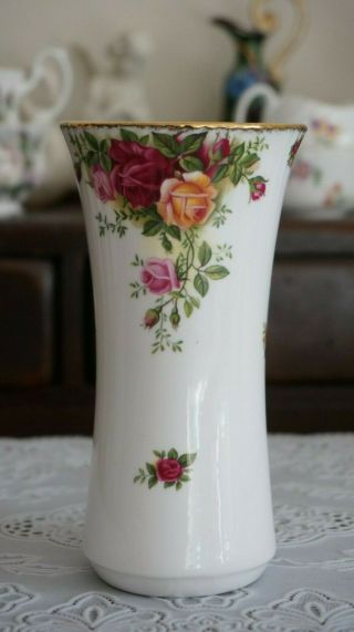 Vintage Rare Royal Albert Bone China Old Country Roses Vase Made In England