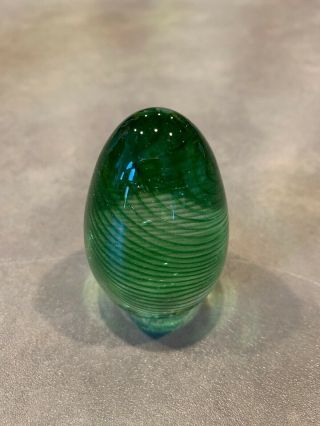 Vtg Mt St Helen Green Spiral Speckled Art Glass Egg Paperweight Signed Msh 90