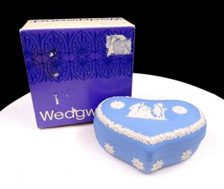 Wedgwood Jasperware Cream On Pale Blue 1 7/8 " Heart Trinket With Box