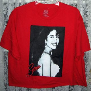 Selena T - Shirt M Tejano Music Queen Selena Quintanilla - Perez Cropped Raw Hem