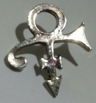 PRINCE SYMBOL PIN BROOCH LAPEL TACK ARTIST FORMERLY KNOWN AS PRINCE SILVER TONE 3
