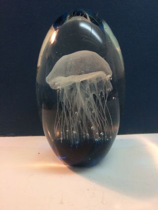Dynasty Gallery Heirloom Collectibles Heavy Glass Jellyfish Paperweight Glows