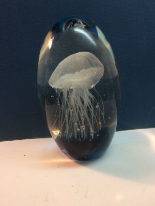 Dynasty Gallery Heirloom Collectibles Heavy Glass Jellyfish Paperweight Glows 4