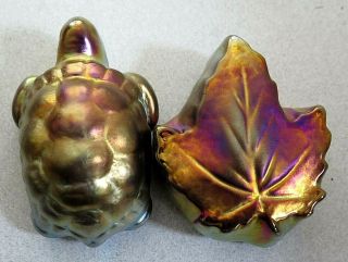 2 Robert Held Iridescent Art Glass Paperweight Hand Made In Canada Turtle & Leaf
