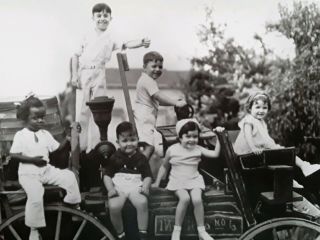 Our Gang 11 × 14 " Little Rascals Sitting On Wagon Darla Spanky Alfalfa Buckweet