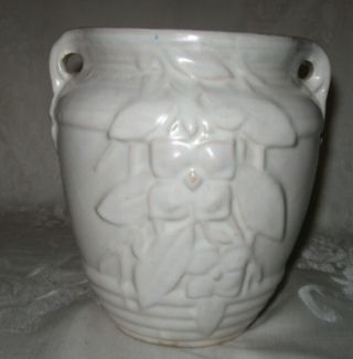Vintage 1920s Nelson Mccoy Small Ring Double Handle Floral Vase,  Matte White 7 "