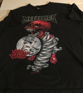 Metallica T Shirt Size Large “ Madly In Anger With The World” Tour 2004.