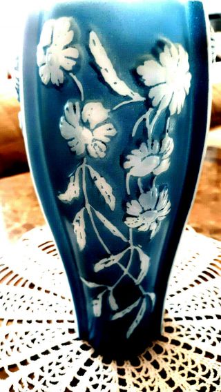 Vintage Phoenix Consolidated Art Glass Vase