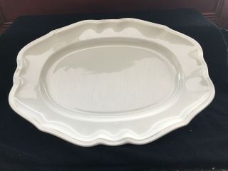 Villeroy & Boch Manoir (vitroporcelain) 14 3/8 " Oval Serving Platter