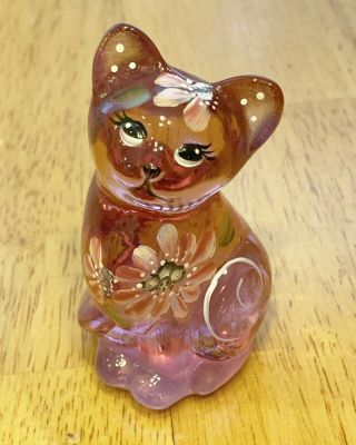 Fenton Glass Pink Cat Figurine Hand Painted Flowers & Eyes Signed P.  Lauderman