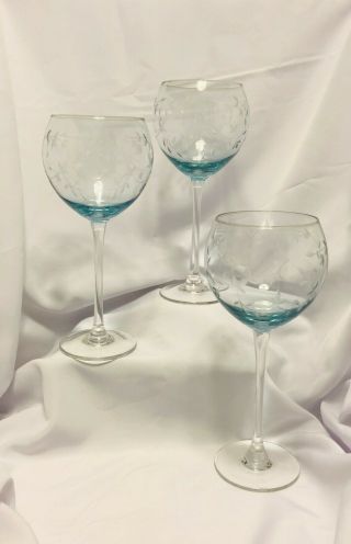 Lenox HEATHER BLUE Balloon Wine Glass Etched Leaf Vine Pattern 2