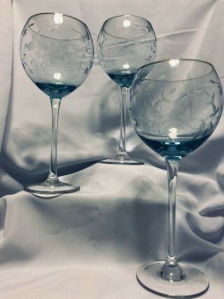 Lenox HEATHER BLUE Balloon Wine Glass Etched Leaf Vine Pattern 3